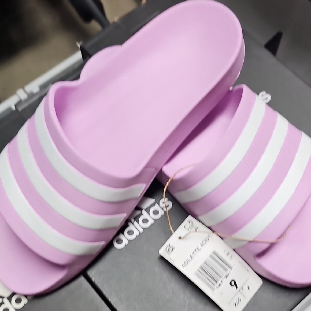 Adidas Lavender Slides with White Stripes - Picture 4 of 5
